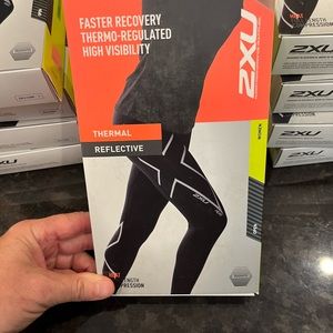 2XU Heat full length compression tights